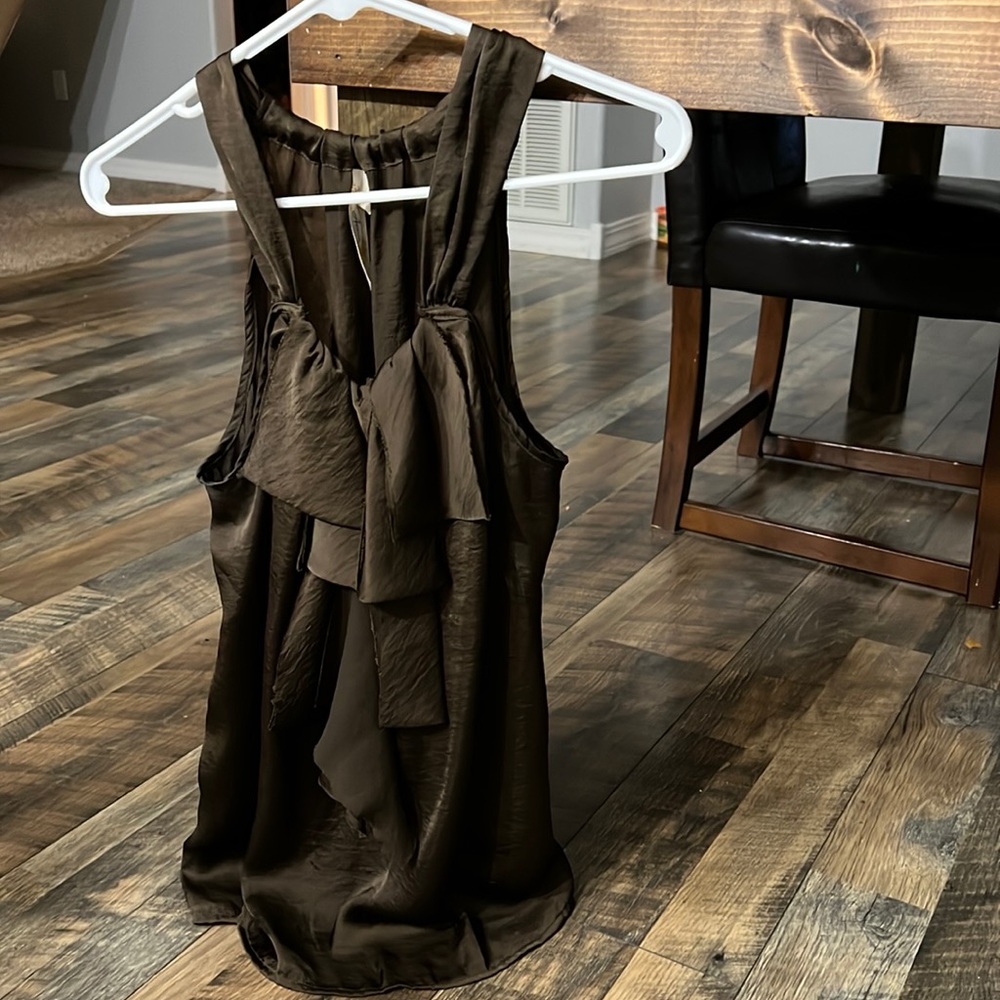 Adiva Tank, size large
